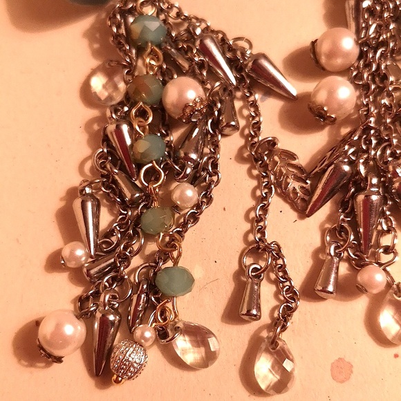 Handmade skull dangles - Picture 6 of 7